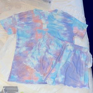 AMAZON PJ SET 💗💙💜🤍 periwinkle rainbow